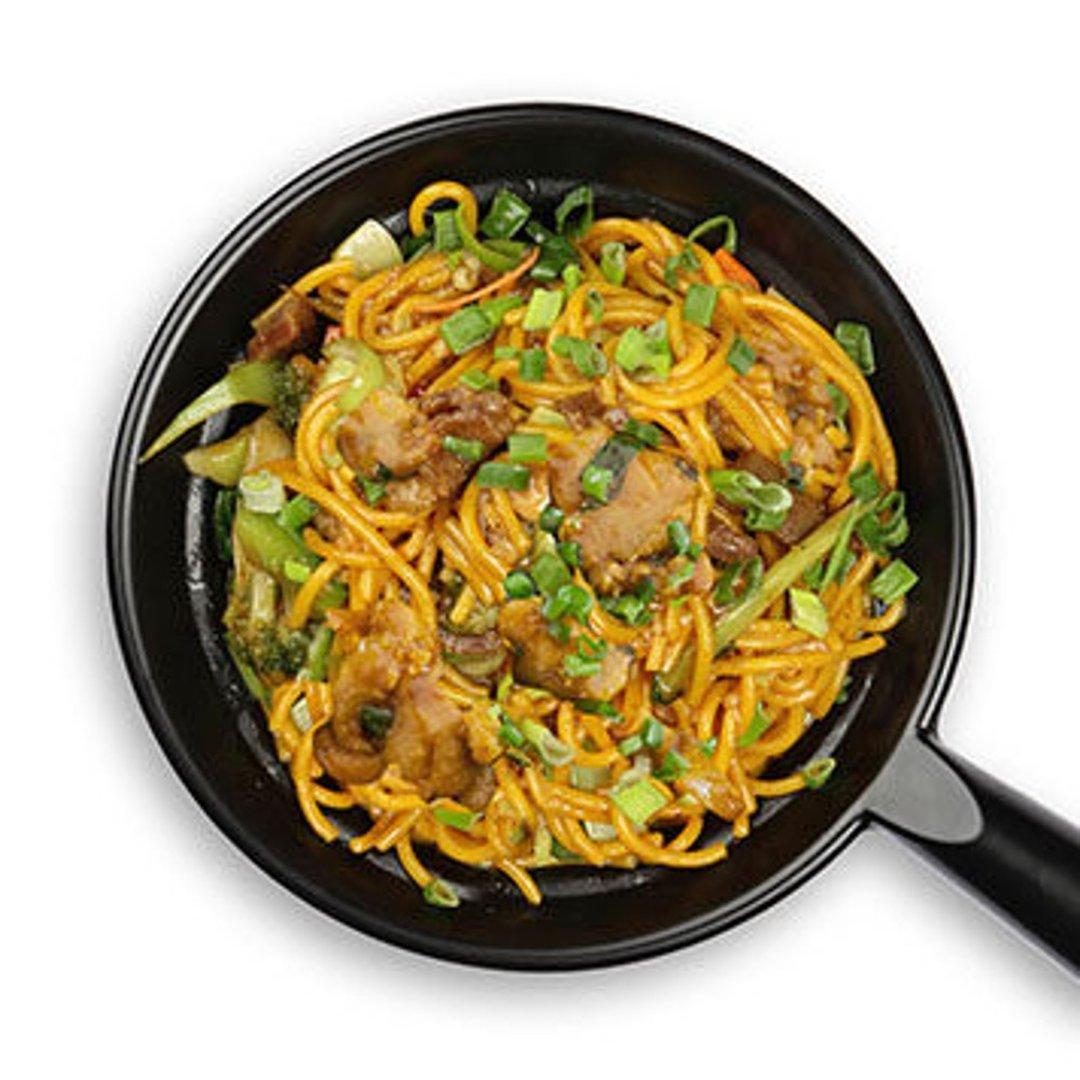 137. Лапша Ло Мейн с курицей