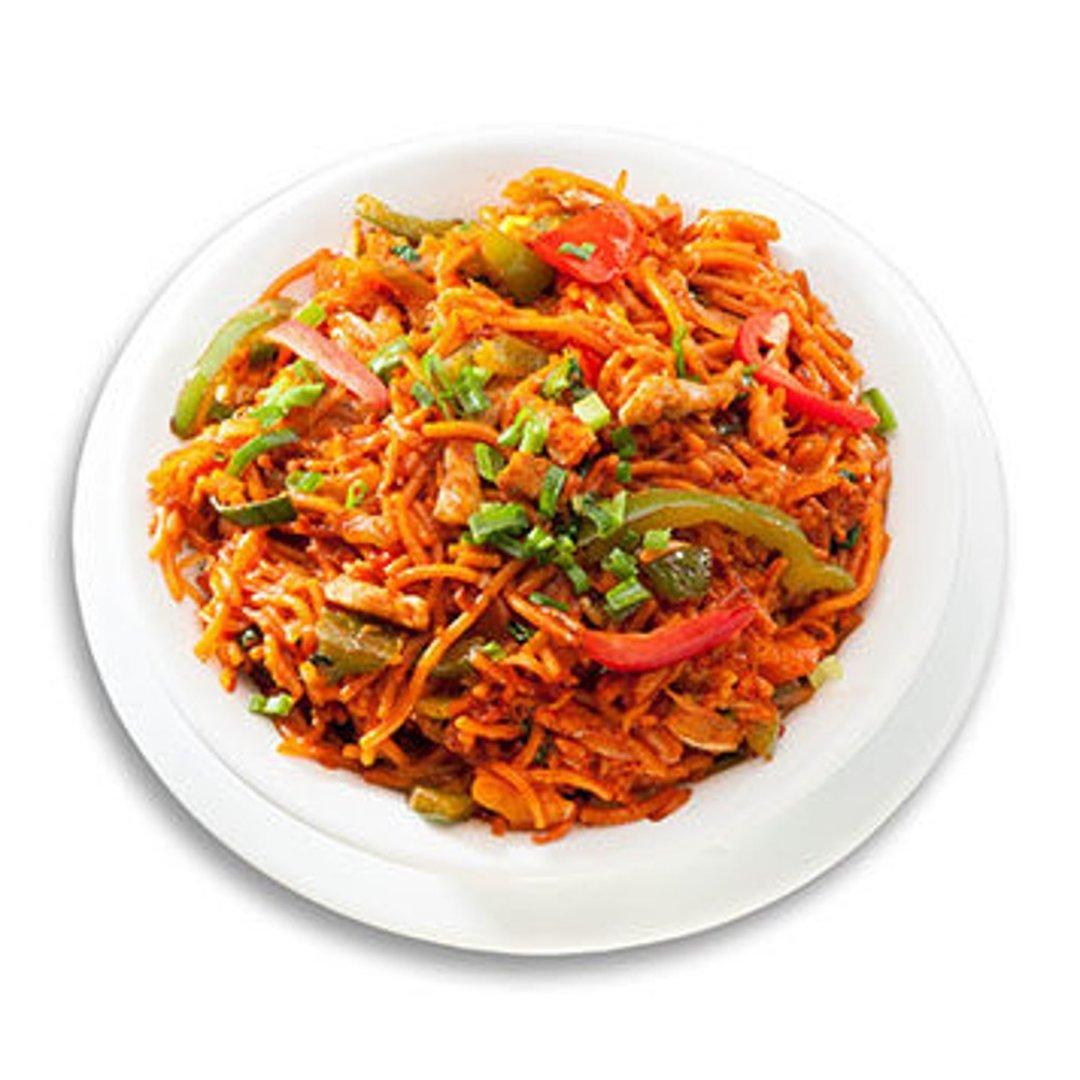 134. Лапша с курицей, чесноком и перцем чили. 🌶️