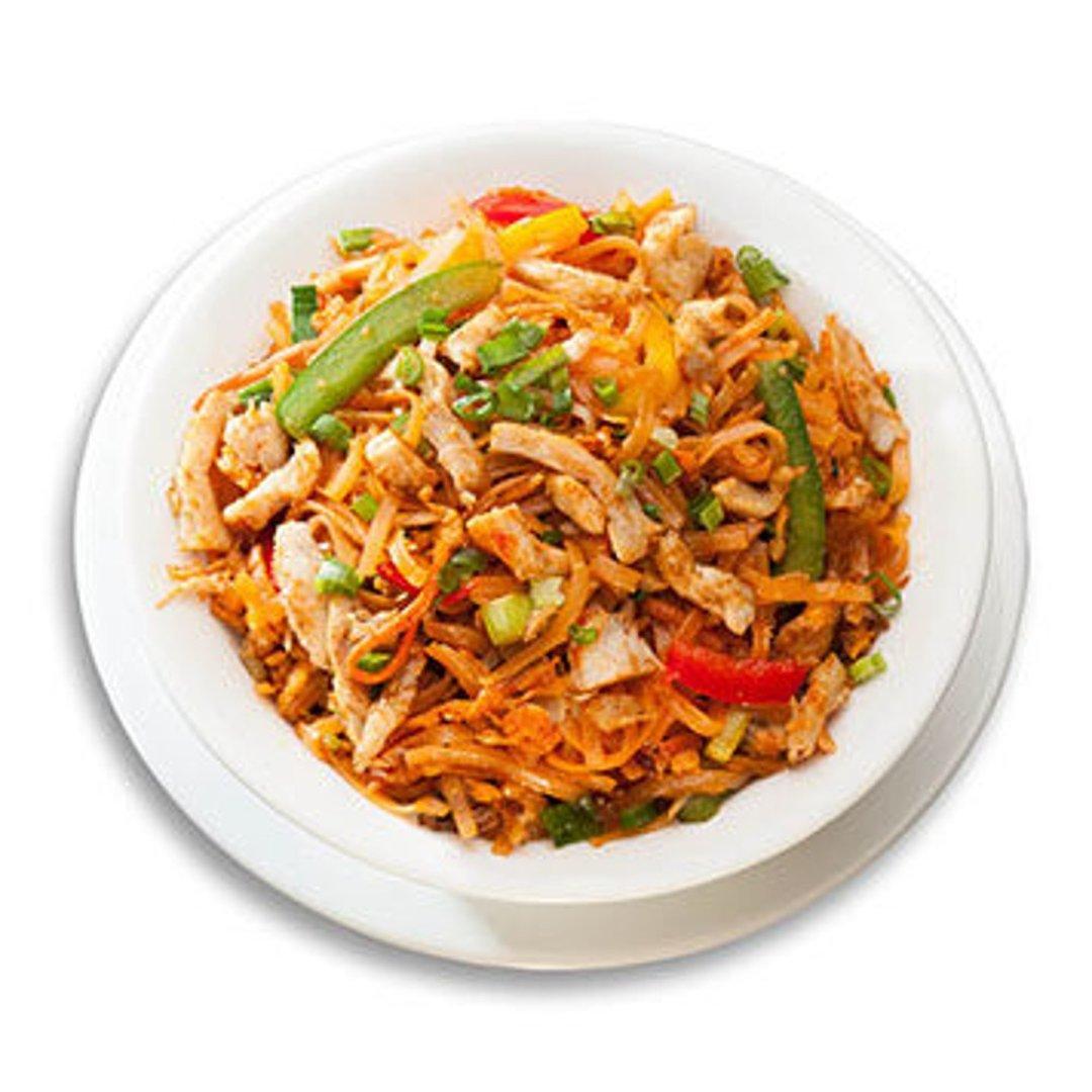 123. Рисовая лапша с курицей, перцем чили и чесноком. 🌶️