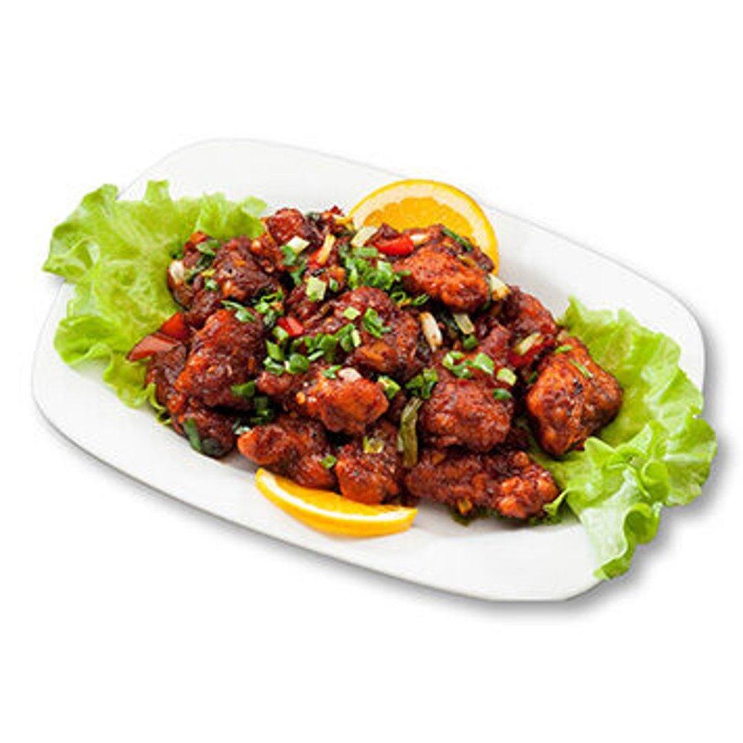 2. Хрустящая курица с перцем чили и сельдереем 🌶️