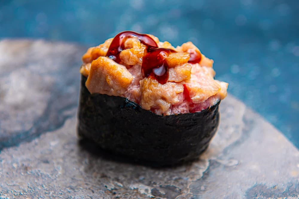 Baked Maguro Sushi 1 pc.