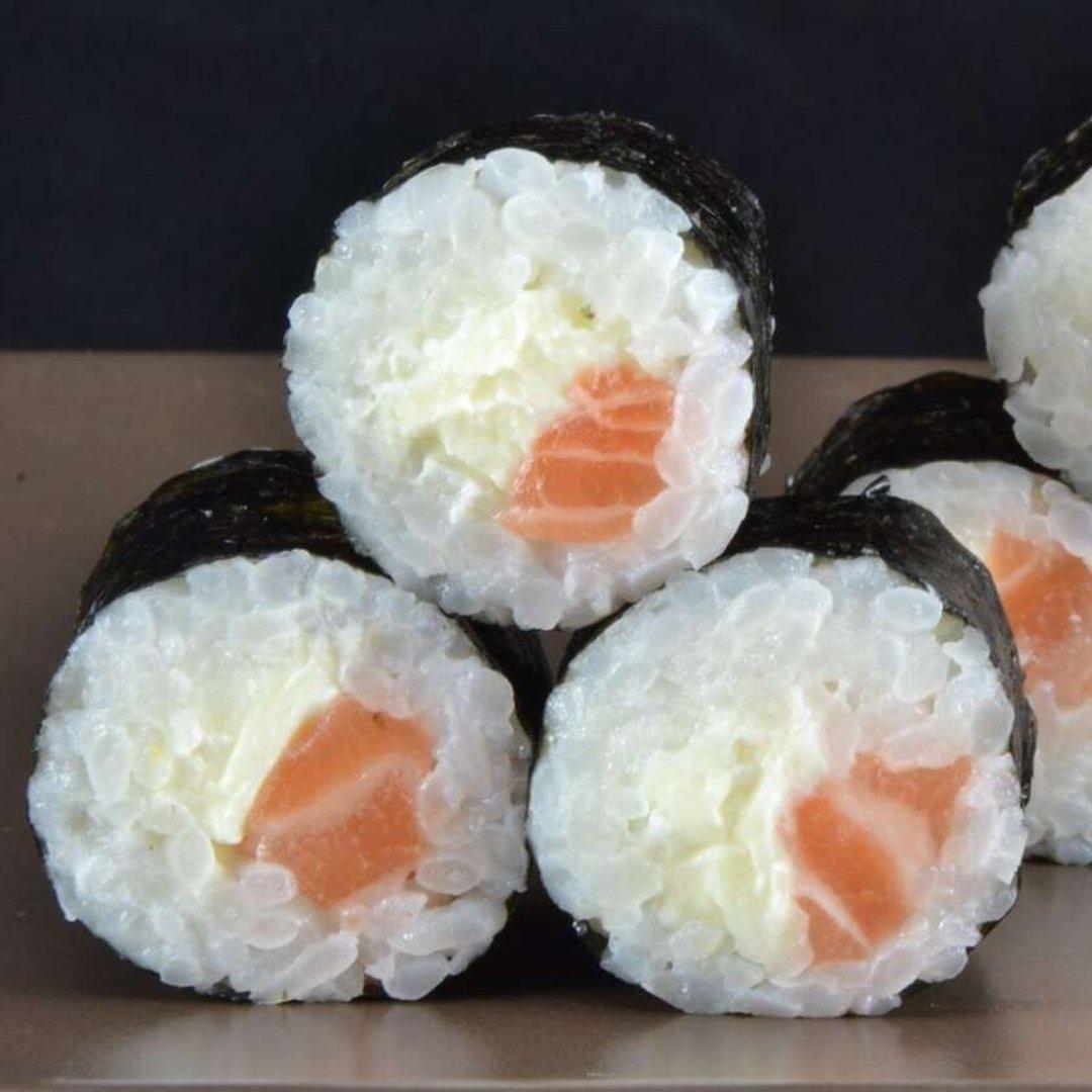 36. Salmon&Cheese maki 6 pcs