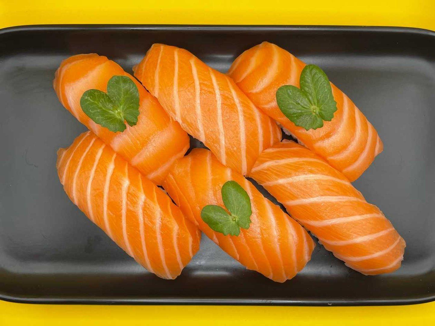 Lõhe Nigiri Set(6tk)