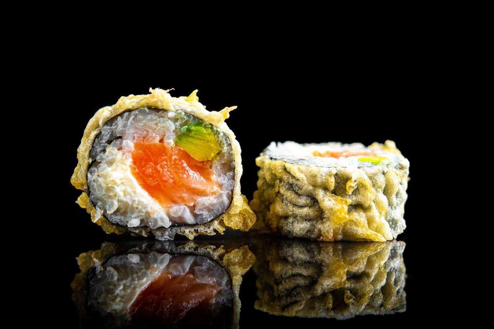 Salmon Tempura Maki