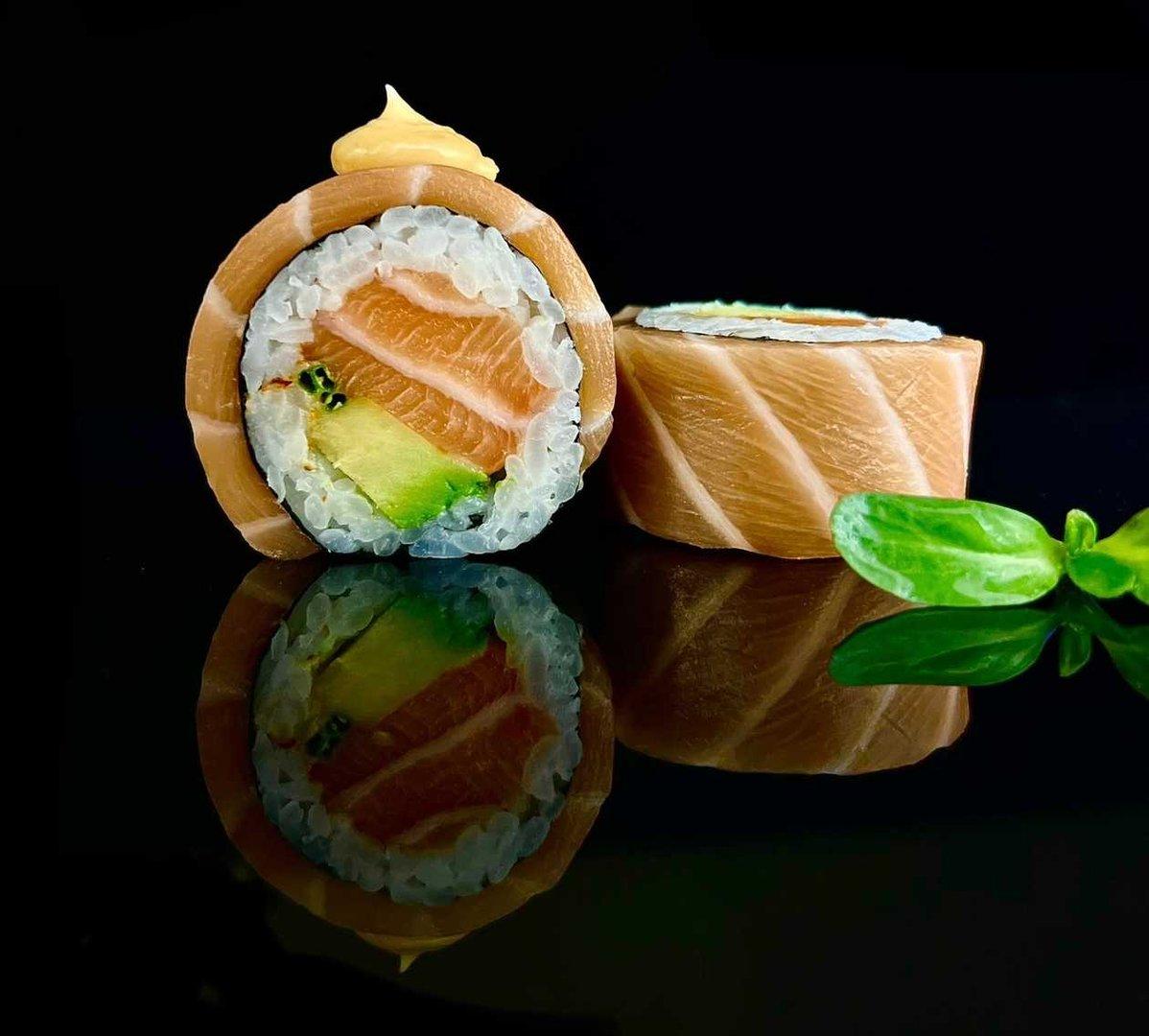 Spicy Double Salmon maki