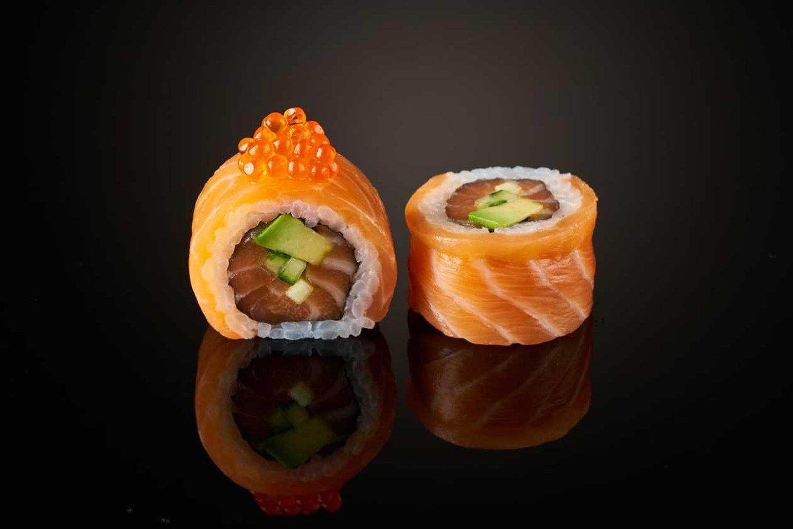 Ikura double Salmon Maki
