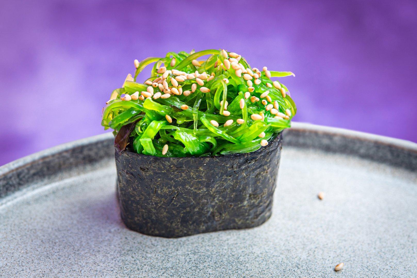 Wakame Gunkan