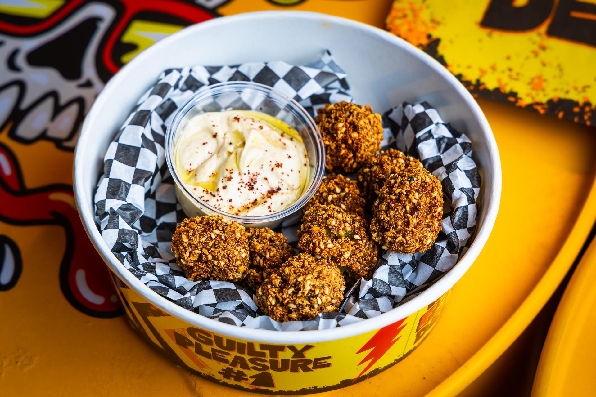 Falafel & Hummus
